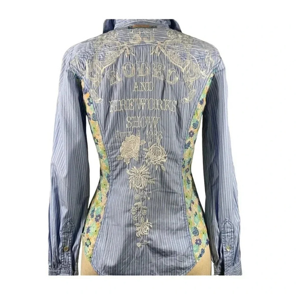 NWT 3J Johnny Was Button Up Top Small Blue Embroidered Paisley Pattern - Picture 2 of 10